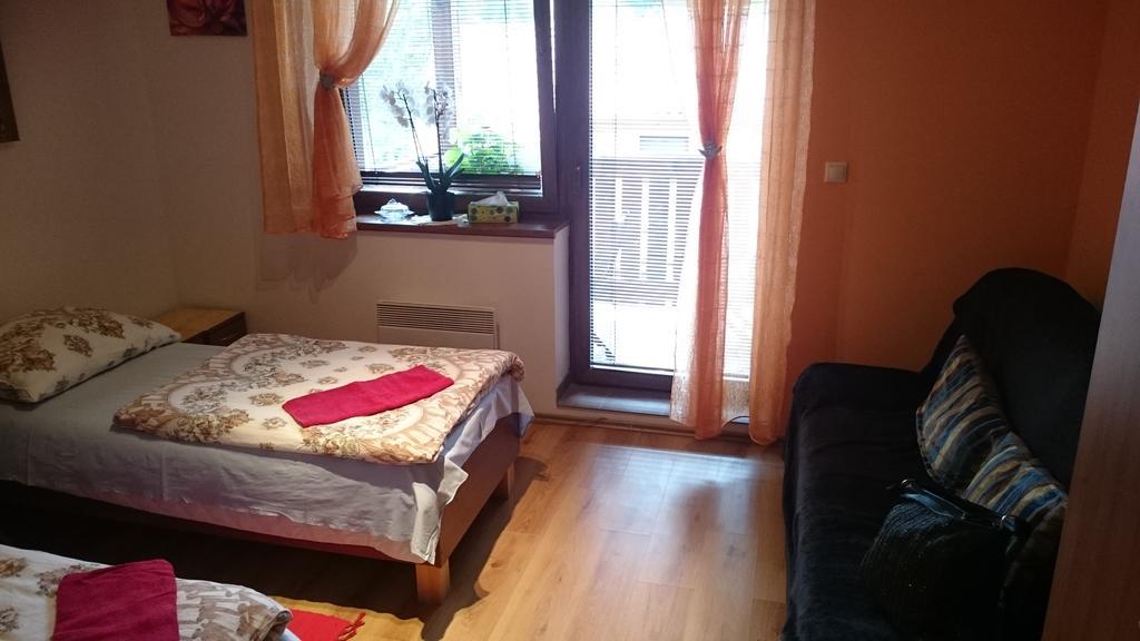 Fatrapark 1 U Sovicky Studio, Kuchynka, Kupelna,S Balkonom Gratis Parkovanie V Podzemnej Garazi Ruzomberok Luaran gambar