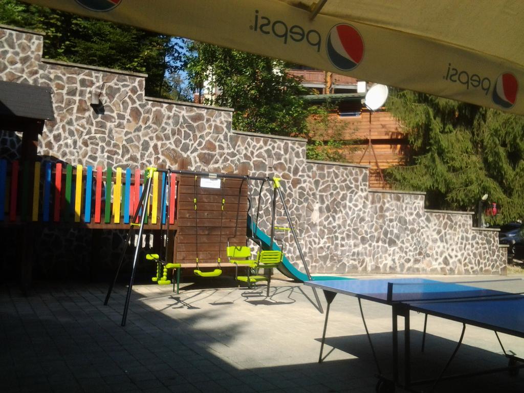 Fatrapark 1 U Sovicky Studio, Kuchynka, Kupelna,S Balkonom Gratis Parkovanie V Podzemnej Garazi Ruzomberok Luaran gambar