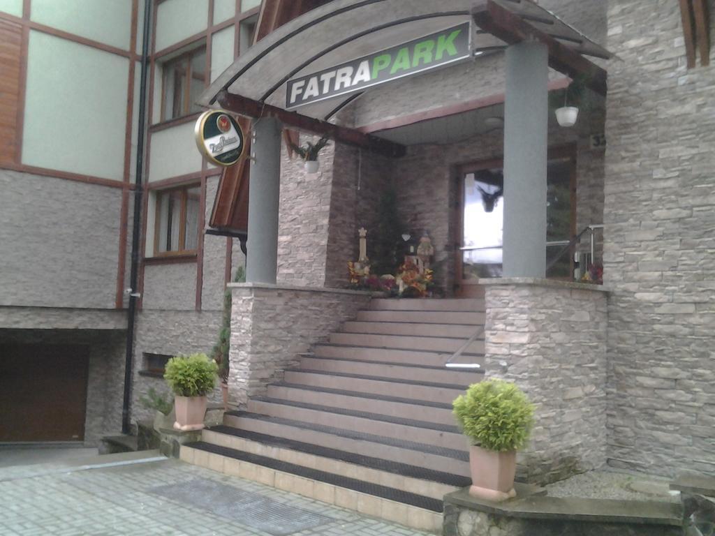 Fatrapark 1 U Sovicky Studio, Kuchynka, Kupelna,S Balkonom Gratis Parkovanie V Podzemnej Garazi Ruzomberok Luaran gambar