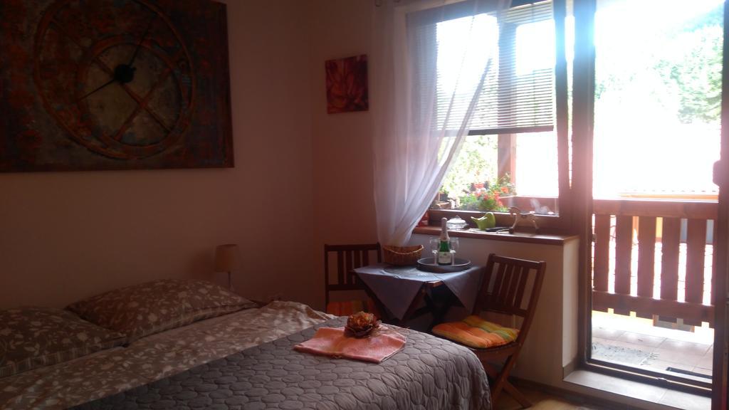 Fatrapark 1 U Sovicky Studio, Kuchynka, Kupelna,S Balkonom Gratis Parkovanie V Podzemnej Garazi Ruzomberok Luaran gambar