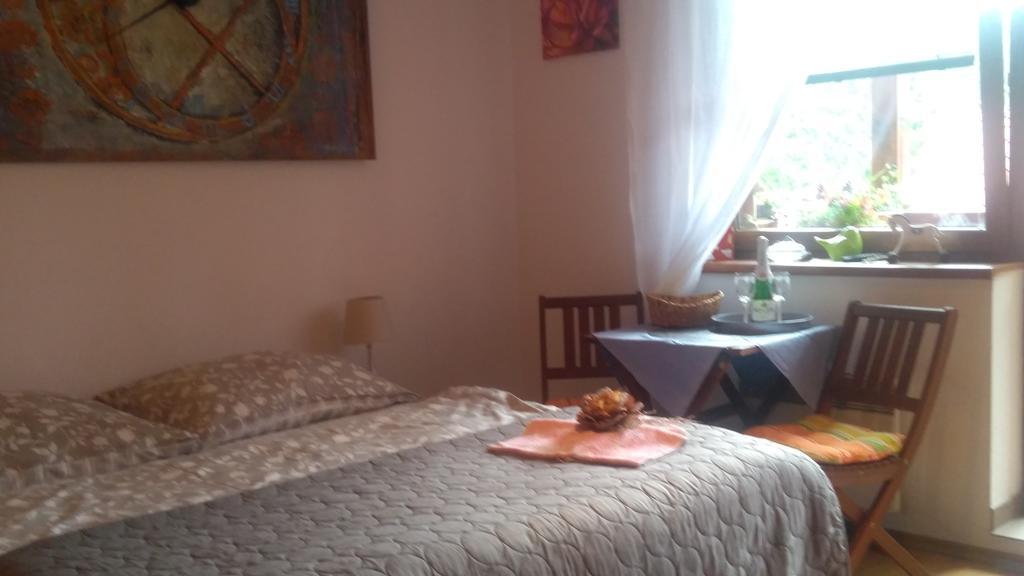 Fatrapark 1 U Sovicky Studio, Kuchynka, Kupelna,S Balkonom Gratis Parkovanie V Podzemnej Garazi Ruzomberok Luaran gambar